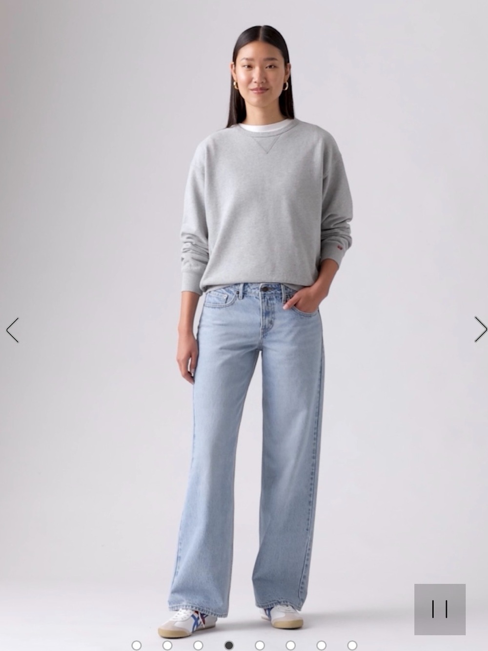 Premium Levi’s Low-Loose Jeans